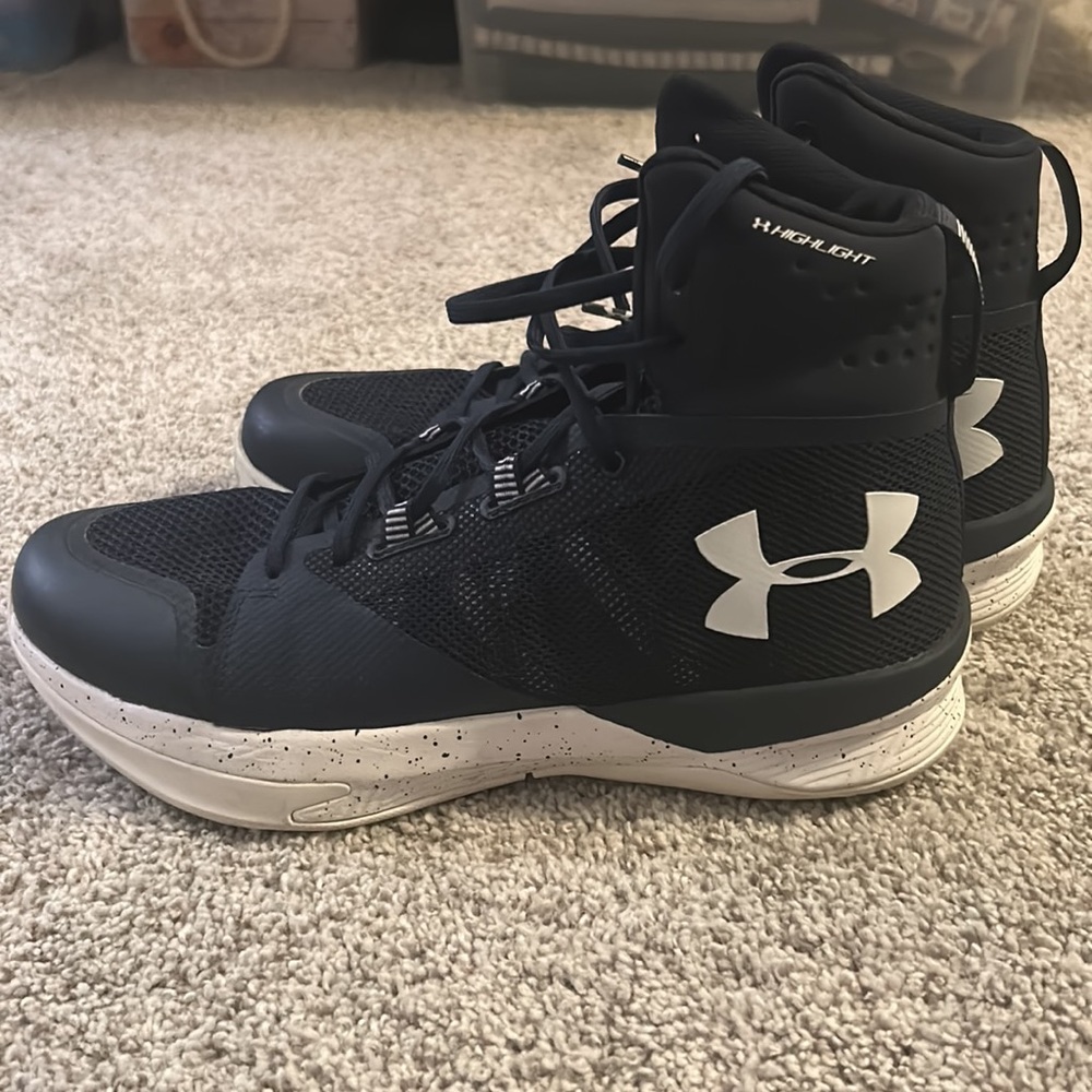 Volleyball Shoes